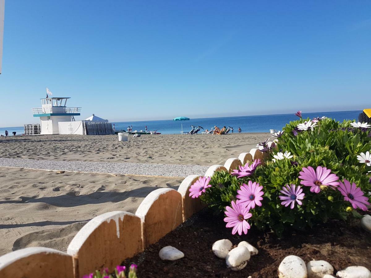 Mary'S Penthouse Apartman Lido di Ostia Kültér fotó